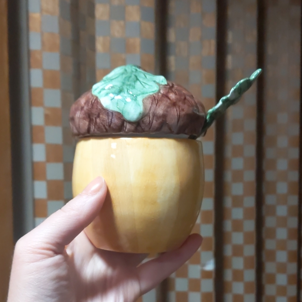 Ceramic Acorn Container with Leaf Accent